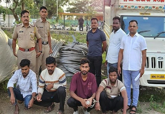 अॅल्युमिनियम तार चोरीप्रकरणी चौघांना अटक