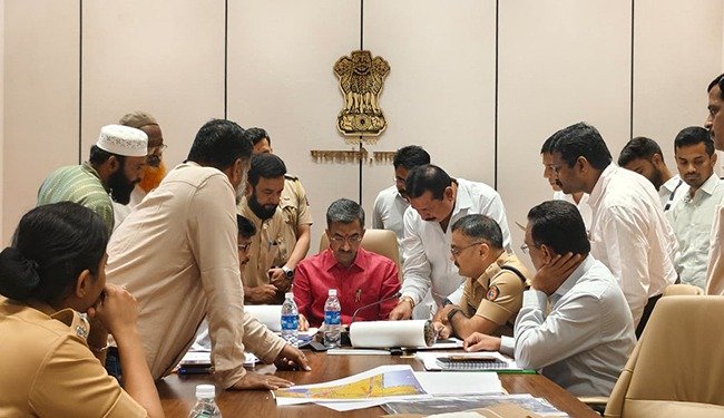 कराड येथील ईदगाह मैदानाच्या प्रश्नांबाबत सकारात्मक निर्णय घेऊ : पालकमंत्री शंभूराज देसाई