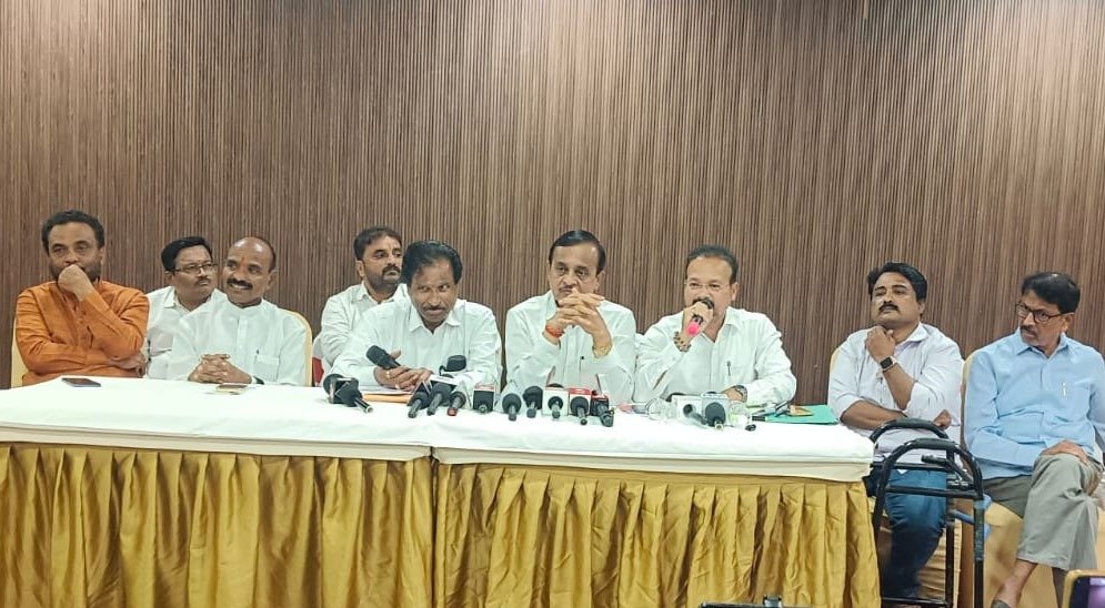 भाजपचे आरोप मतचोरीचा घोटाळा झाकण्यासाठीच : इंद्रजीत चव्हाण