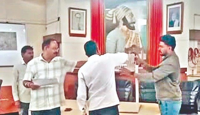 नो हॉकर्स झोनमधील विक्रेत्यांना पर्यायी जागा