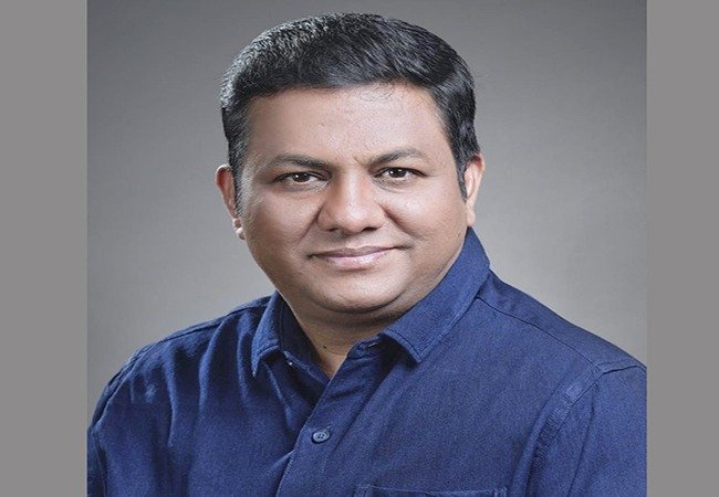 विनोद कुलकर्णी यांना कै. सतीशतात्या फडतरे कार्यगौरव पुरस्कार जाहीर